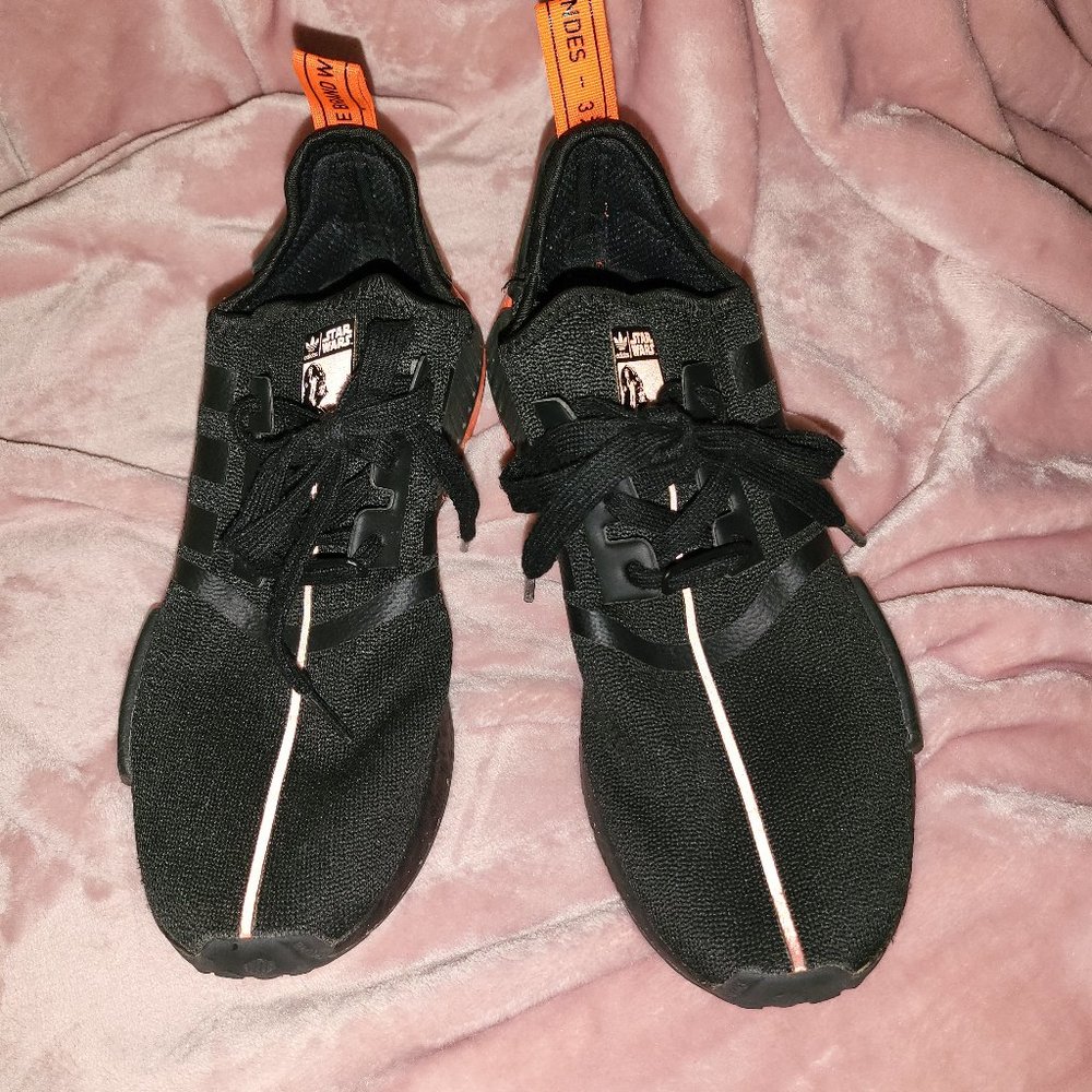 adidas Originals Star Wars Collaboration Sneakers NMD R1 FW2282 Mens US Size 9